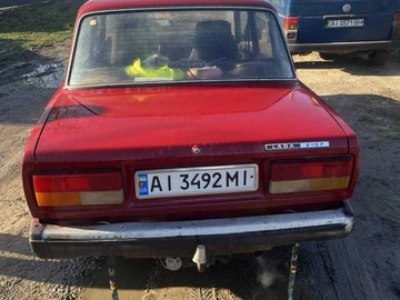 Авто ВАЗ 2107 2004 № 8344187