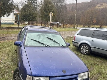 Авто Opel Vectra 1992 № 8344266