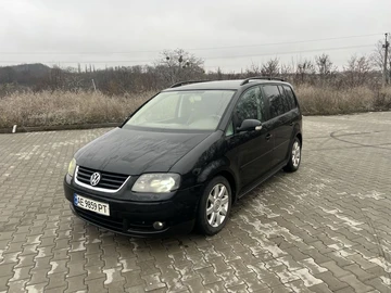 Авто Volkswagen Touran 2006 № 8344389