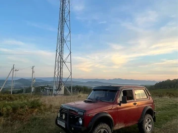 Авто ВАЗ 21214 1999 № 8344548