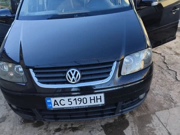 Авто Volkswagen Touran 2003 № 8344579
