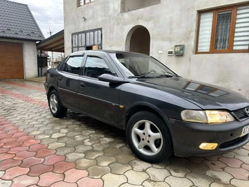 Авто Opel Vectra 1996 № 8344593