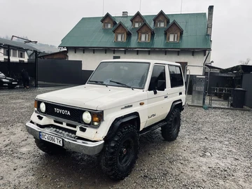 Авто Toyota Land Cruiser 70 1991 № 8344603