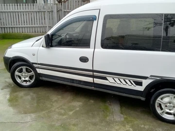 Авто Opel Combo 2005 № 8344651