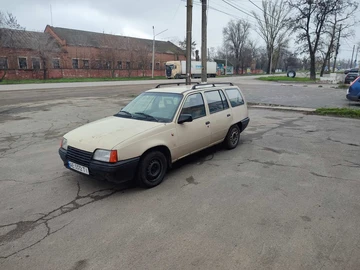 Авто Opel Kadett 1990 № 8344669