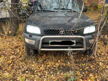 Авто Toyota Rav 4 2000 № 8344801