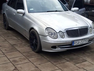 Авто Mercedes E Серия 2004 № 8344811