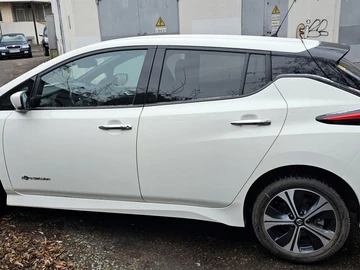 Авто Nissan Leaf 2020 № 8345017