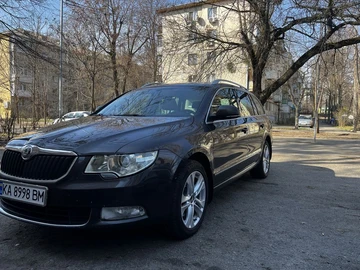 Авто Skoda Superb 2010 № 8345146
