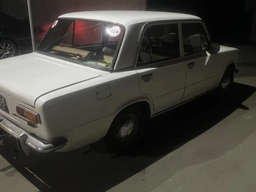 Авто ВАЗ 2101 1976 № 8345327
