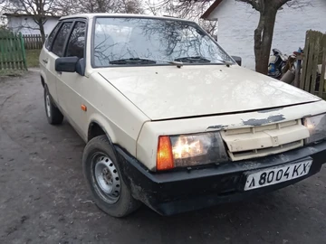 Авто ВАЗ 2109 1989 № 8345358