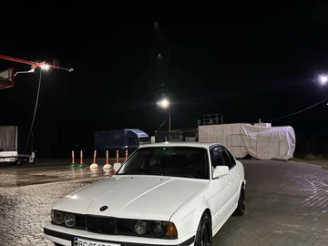 Авто BMW 5 Серия 1990 № 8345404