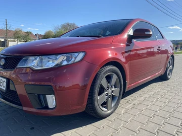 Авто KIA Cerato Forte  2010 № 8345460
