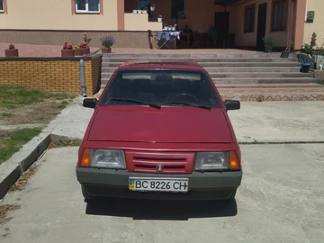 Авто ВАЗ 2109 1992 № 8345463