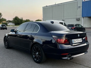 Авто BMW 5 Серия 2005 № 8345467