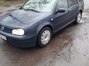 Авто Volkswagen Golf 1999 № 8345533