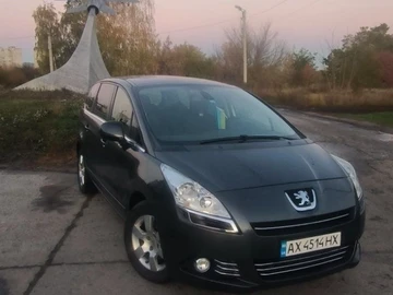 Авто Peugeot 5008 2009 № 8345624