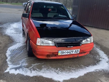 Авто Opel Kadett 1985 № 8345667