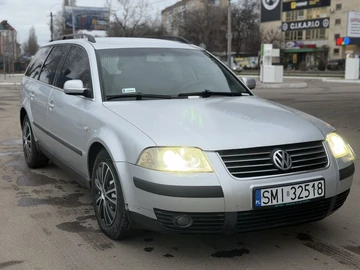 Авто Volkswagen Passat Variant 2002 № 8345702