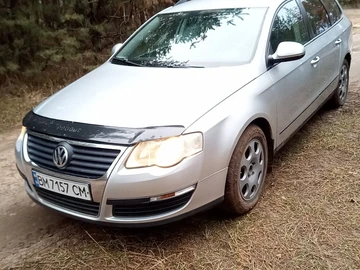 Авто Volkswagen Passat Hatchback 2005 № 8345732