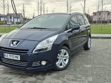 Авто Peugeot 5008 2010 № 8346009