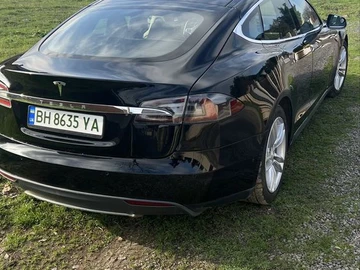 Авто Tesla Model S 2015 № 8346598