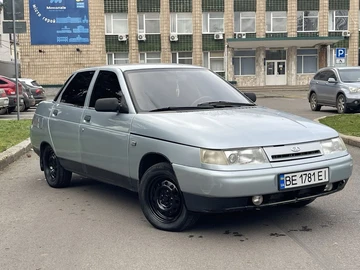 Авто ВАЗ 2110 2001 № 8346615