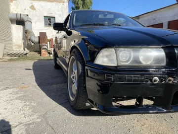 Авто BMW 3 Серия 1995 № 8346857