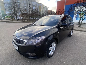 Авто KIA Cee X27 D 2009 № 8346912
