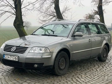 Авто Volkswagen Passat Variant 2001 № 8346913