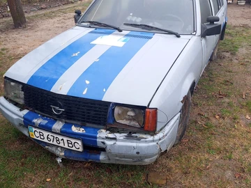Авто Opel Rekord 1985 № 8347149