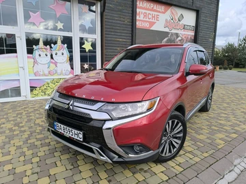 Авто Mitsubishi Outlander 2018 № 8347470