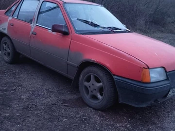 Авто Opel Kadett 1987 № 8347585