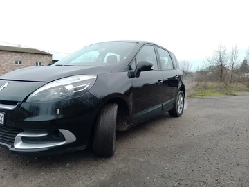 Авто Renault 12 2013 № 8347822