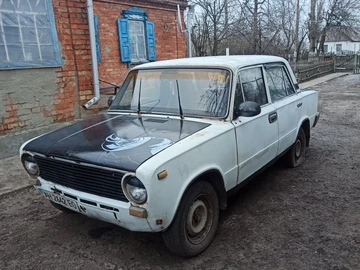 Авто ВАЗ 2101 1986 № 8348348