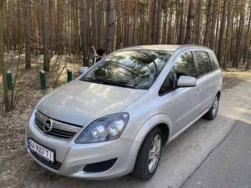 Авто Opel Zafira 2012 № 8348370