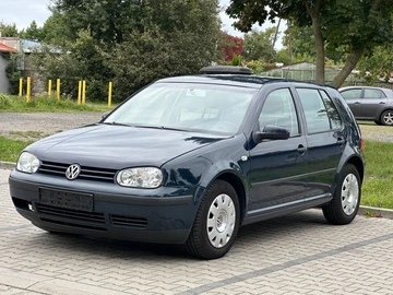 Авто Volkswagen Golf 2002 № 8348383