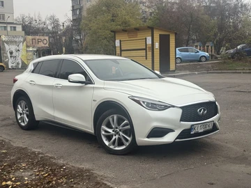 Авто Infiniti Q30 2017 № 8348411