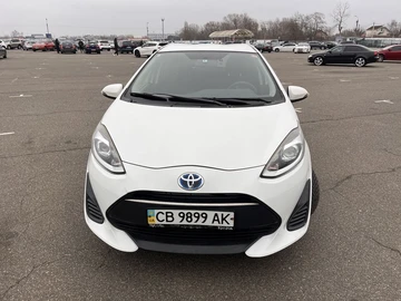 Авто Toyota Prius 2018 № 8348419