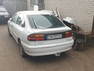 Авто Renault Laguna 1999 № 8348574