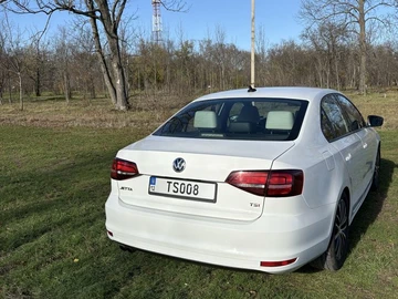 Авто Volkswagen Jetta 2015 № 8348585