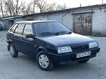 Авто ВАЗ 2109 2004 № 8348752