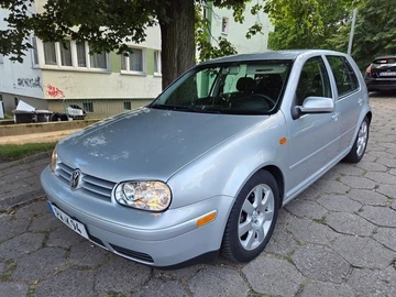 Авто Volkswagen Golf 2002 № 8348834