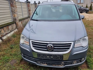 Авто Volkswagen Touran 2008 № 8348966