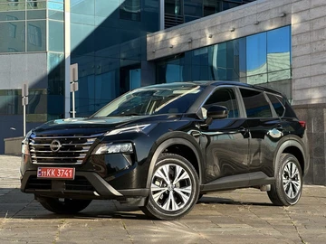 Авто Nissan Rogue 2023 № 8348986