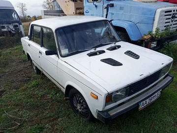 Авто ВАЗ 2105 1993 № 8349007