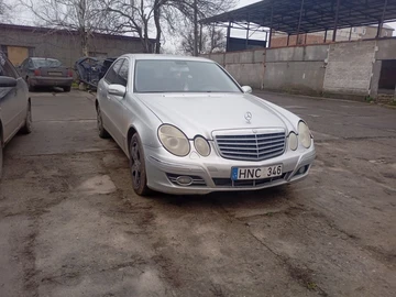 Авто Mercedes E Серия 2002 № 8349064