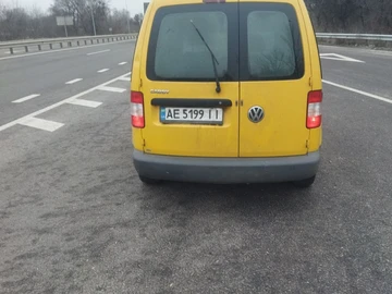 Авто Volkswagen Caddy 2004 № 8349083