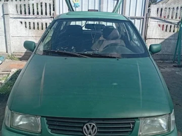 Авто Volkswagen Polo 1999 № 8349561