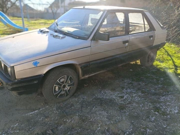 Авто Renault 11 1989 № 8349684